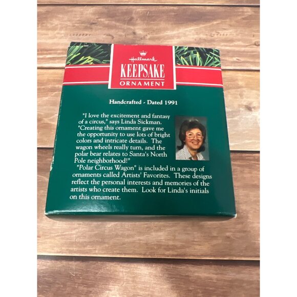 1991 HALLMARK KEEPSAKE ORNAMENT QX439-9 POLAR CIRCUS WAGON BY LINDA SICKMAN - Picture 2 of 8